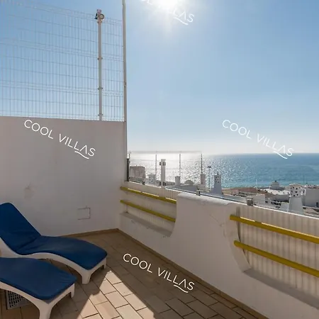 Laurent - Beachfront And Center Αλμπουφέιρα