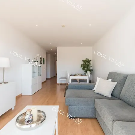 Laurent - Beachfront And Center *