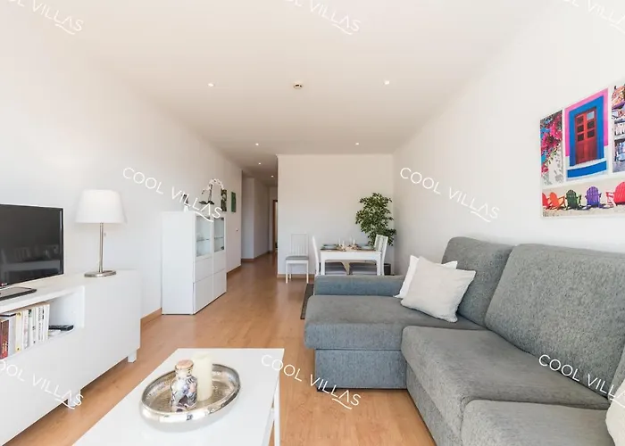 Laurent - Beachfront And Center *